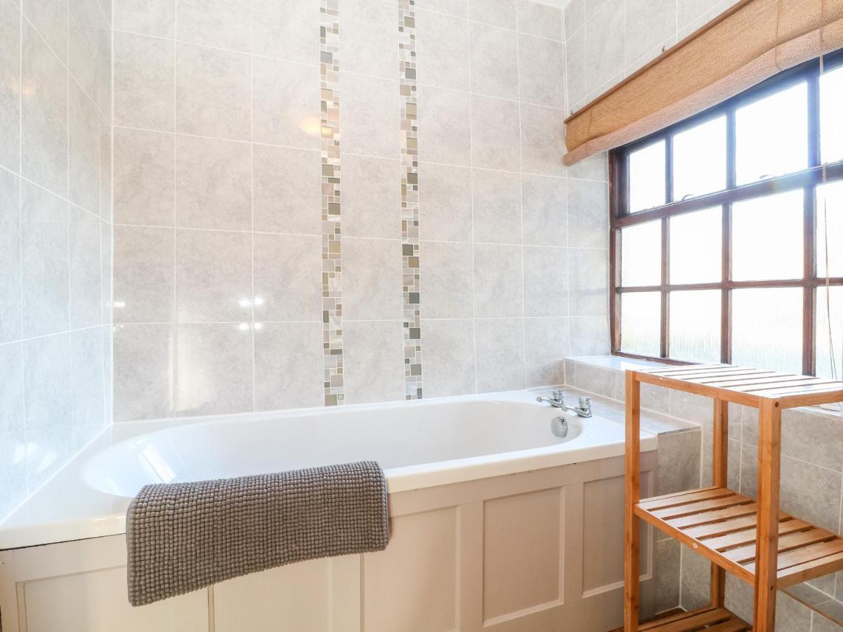 Spring Cottage 밴베리 외부 사진
